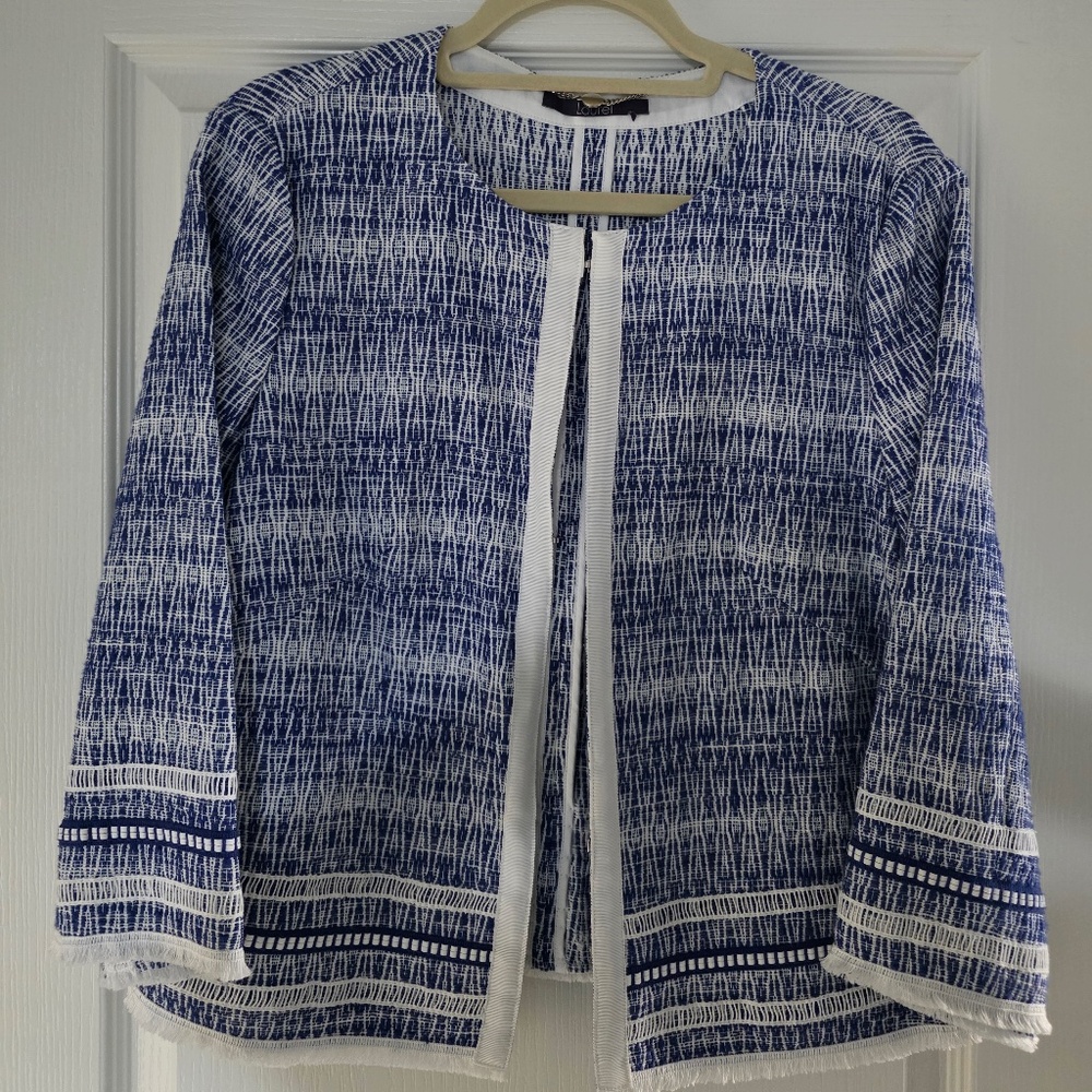 Blue & White tweed cropped jacket